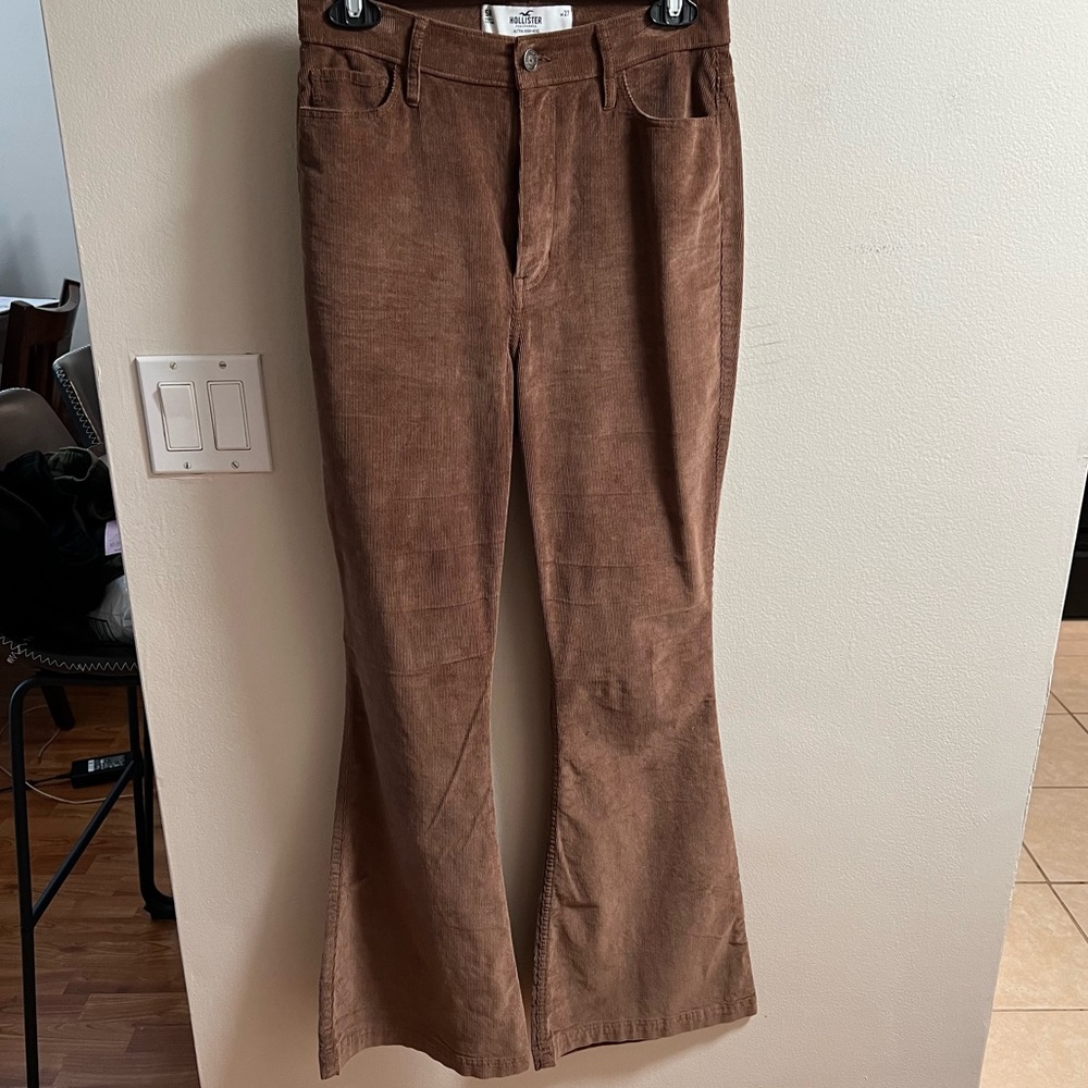 Hollister Women’s Ultra High Rise Brown Corduroy Flare Pants - Size 5R